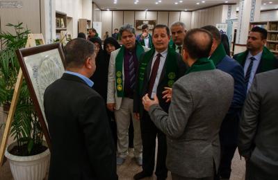 قسم الشؤون الفكرية والثقافية يُقيم معرض لوحات الخط العربي ضمن فعاليات إحياء اليوم العالمي للُّغة العربية