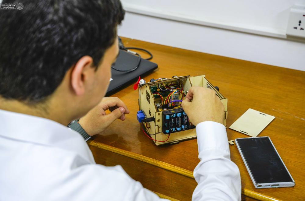 من الإنذار المبكر إلى المنازل الذكية .. طلبة مدارس العتبة العلوية المقدسة يبدعون بعرض مشاريع متطورة