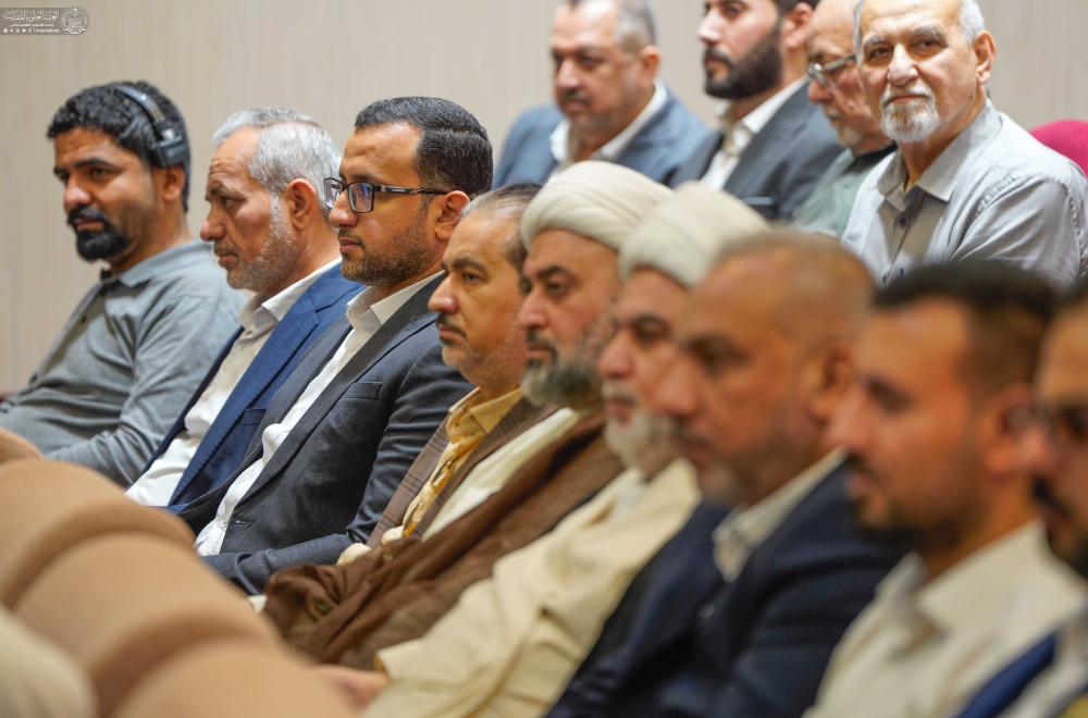 العتبة العلوية المقدسة تزيح الستار عن كتاب جديد يُوثّق 14 قرناً من تاريخ وعمارة مرقد أمير المؤمنين (ع)
