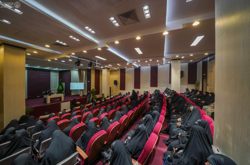 الرمز الحسيني في العصر الرقمي .. قراءة نسوية من منظور فكري معاصر برعاية العتبتين المقدستين العلويّة والحسينيّة