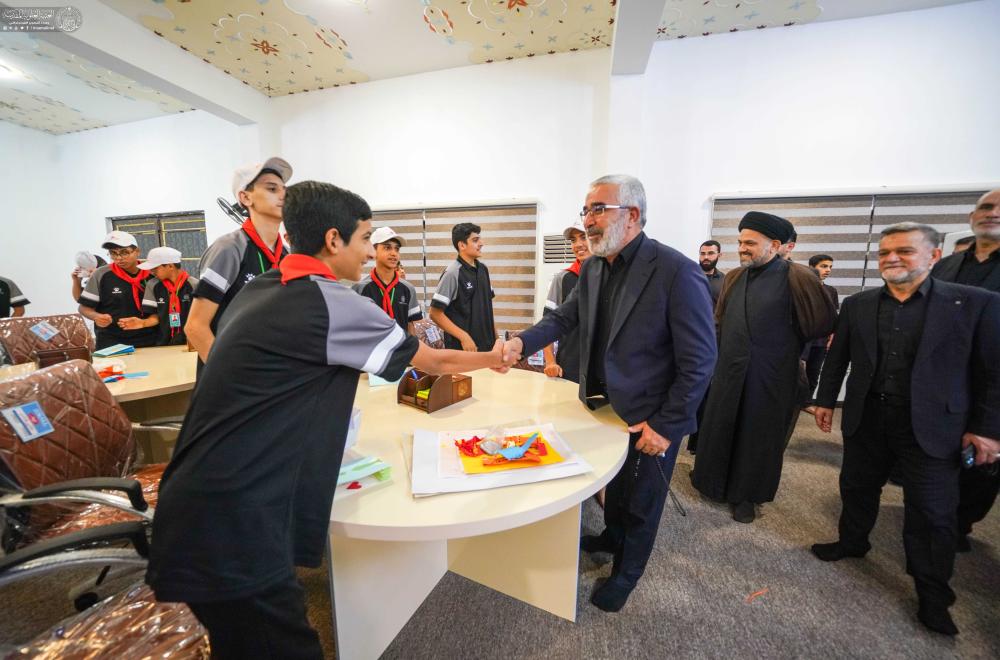 الأمين العامّ للعتبة العلويّة المقدّسة يتفقّد مخيّم \"الفتى العلويّ\" ويُشيد ببرامجه النوعية لرعاية الناشئة والشباب